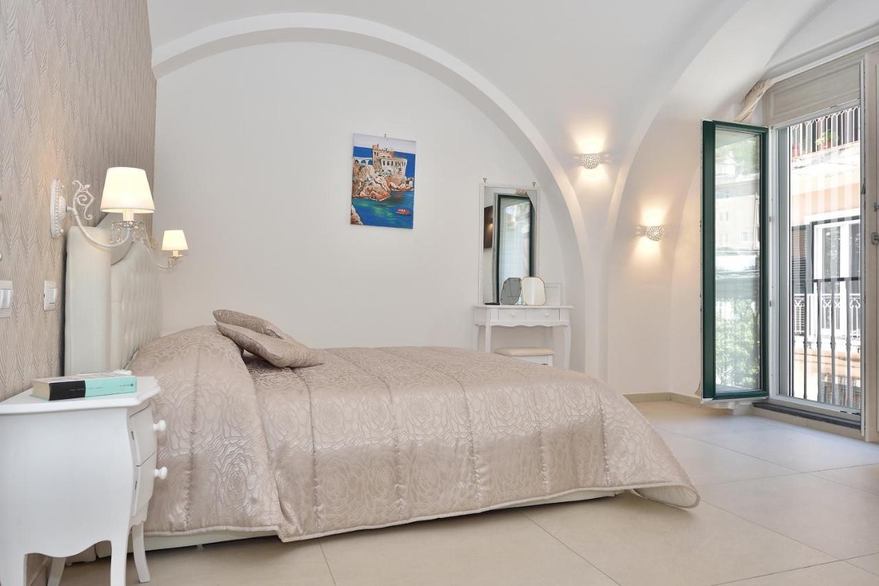 Sirena Apartment مينوري المظهر الخارجي الصورة
