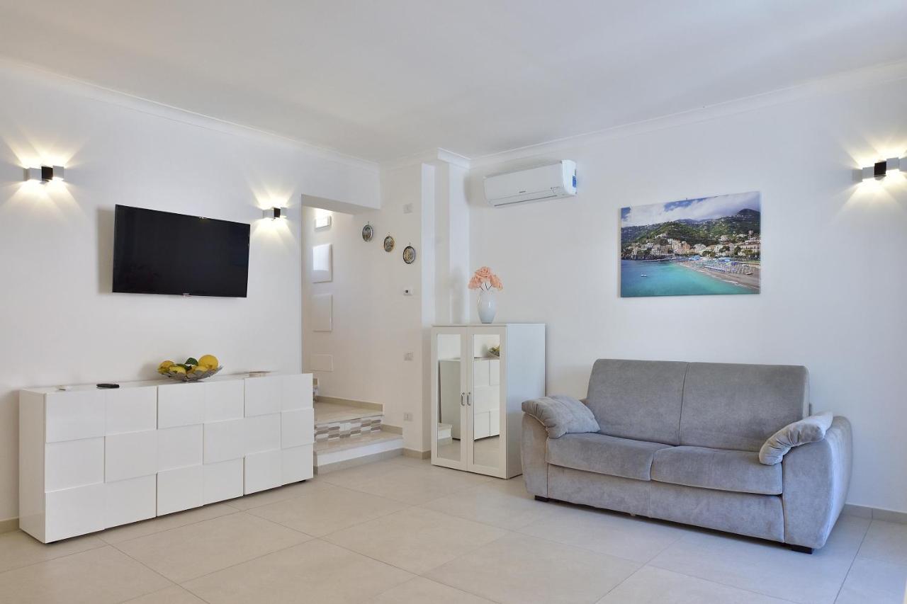Sirena Apartment مينوري المظهر الخارجي الصورة